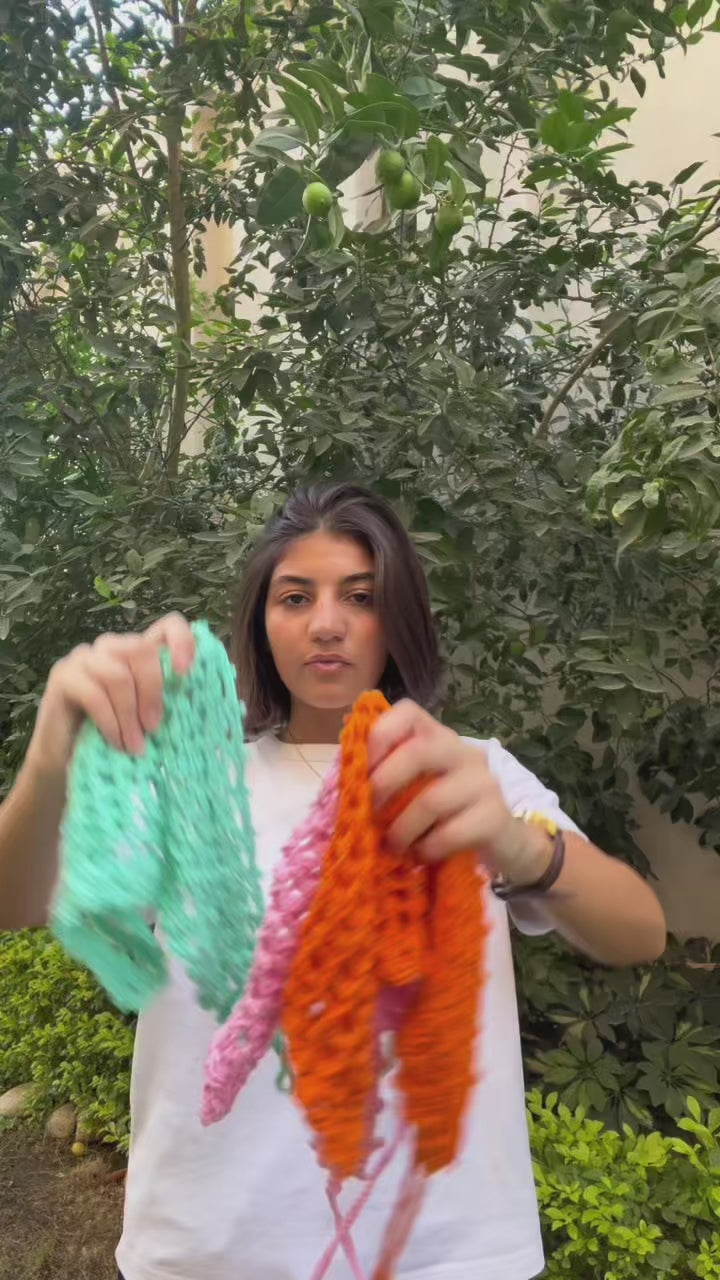 ربطة رأس مزينة بالزهور